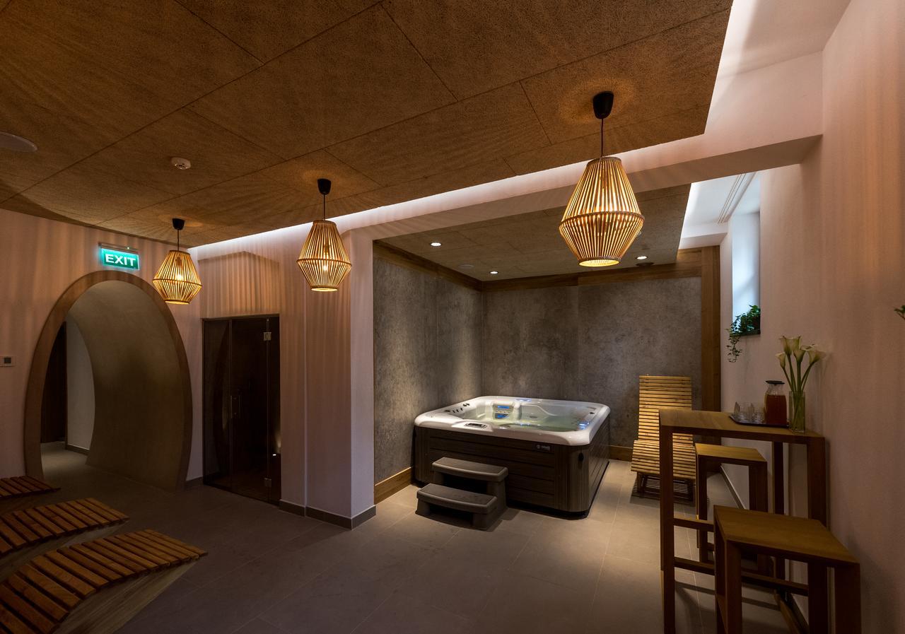 Fidelitas Hotel Sfantu Gheorghe  Exterior photo