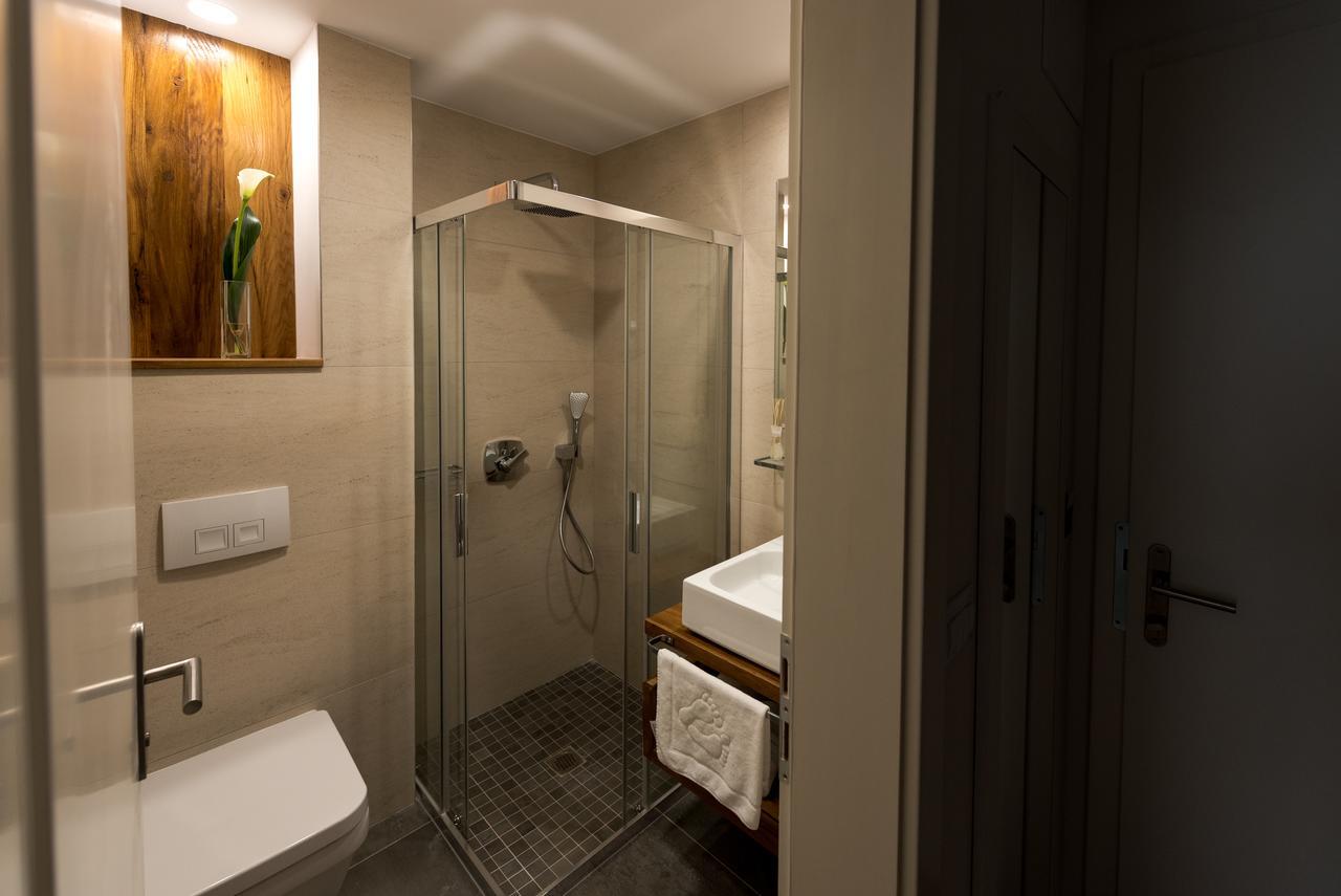 Fidelitas Hotel Sfantu Gheorghe  Exterior photo